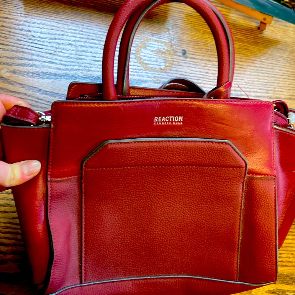 Reaction Kenneth Cole Bag